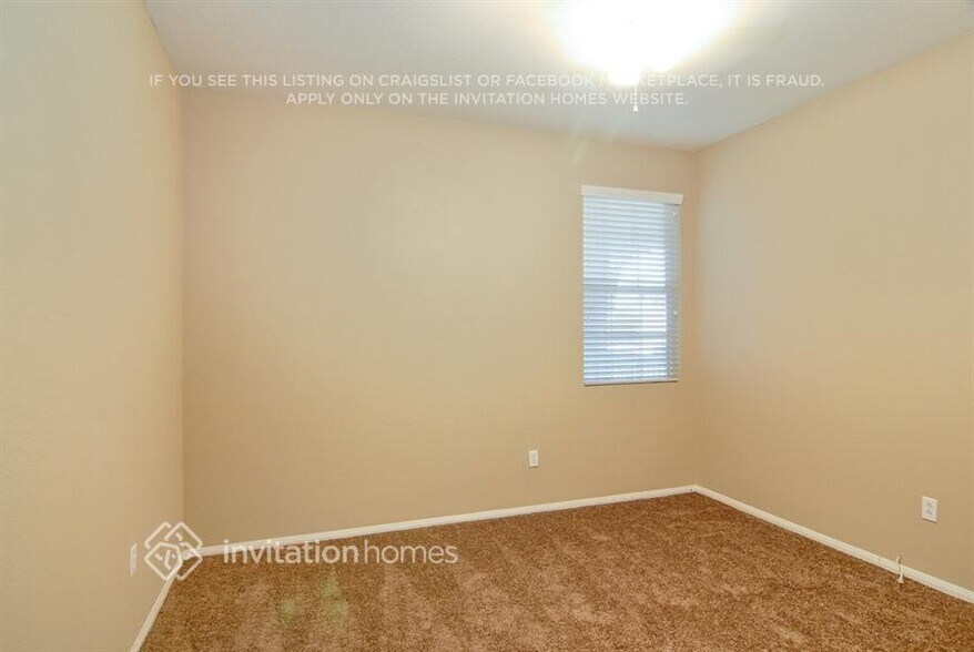 Building Photo - 1008 Cypress Dr