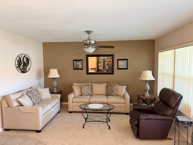 Building Photo - 638 Snug Harbor Dr