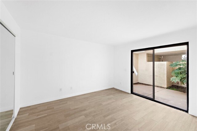 Building Photo - 19 Grenada St