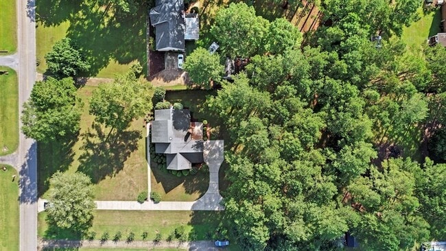 Building Photo - 485 Fussell Rd