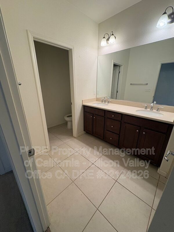 Building Photo - 2712 Ferrara Cir
