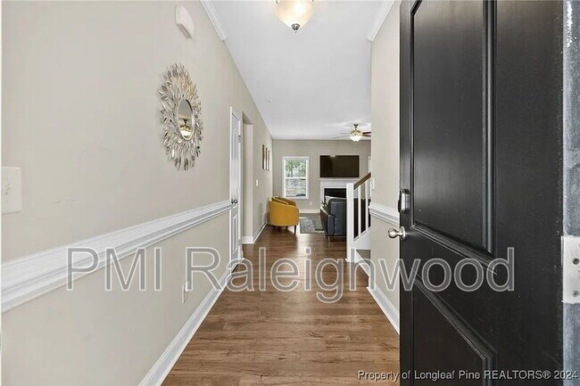 Building Photo - 1245 Whitney Dr