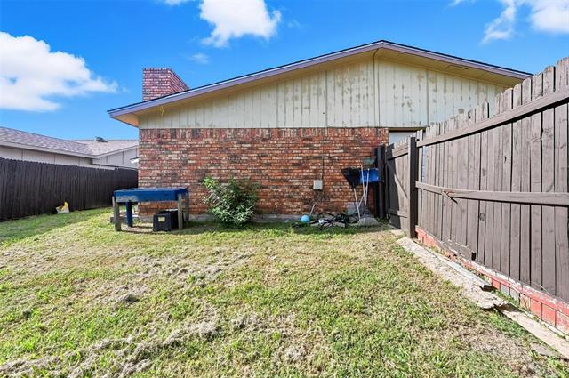 Building Photo - 5256 Sherman Dr