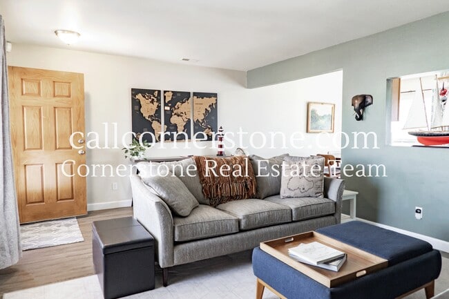 Building Photo - 6441 Cache Dr