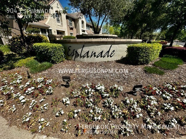 Building Photo - Move In Ready Folsom Home with Greenbelt V...