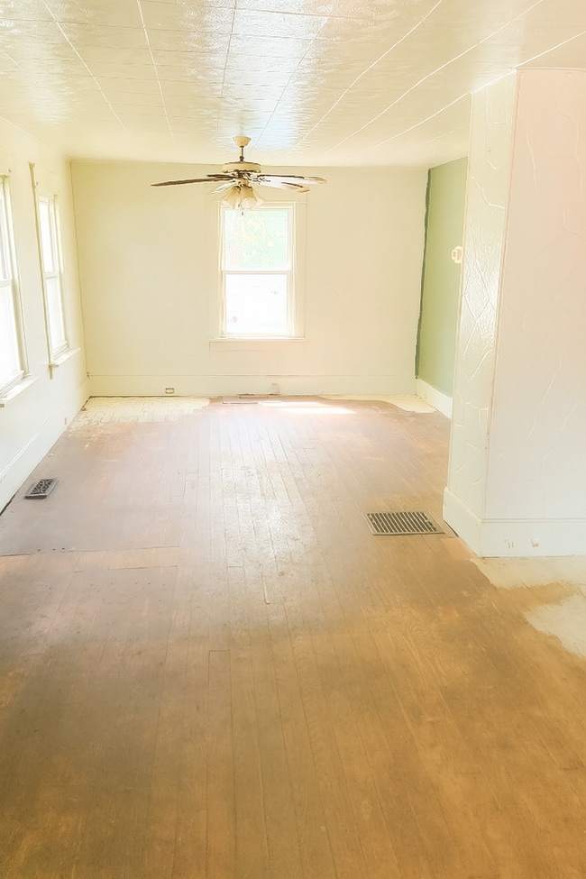 Building Photo - 416 I St