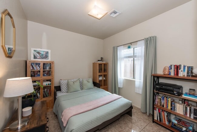 Building Photo - 4540 S Jojoba Ave