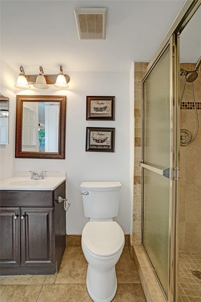 Building Photo - 9351 Lime Bay Blvd