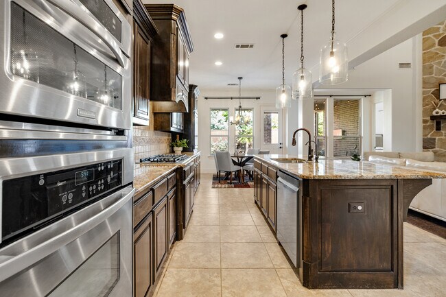 Building Photo - 7944 Cherry Springs Ct