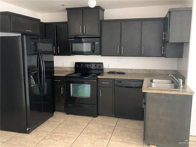 Building Photo - 13 N 49th St