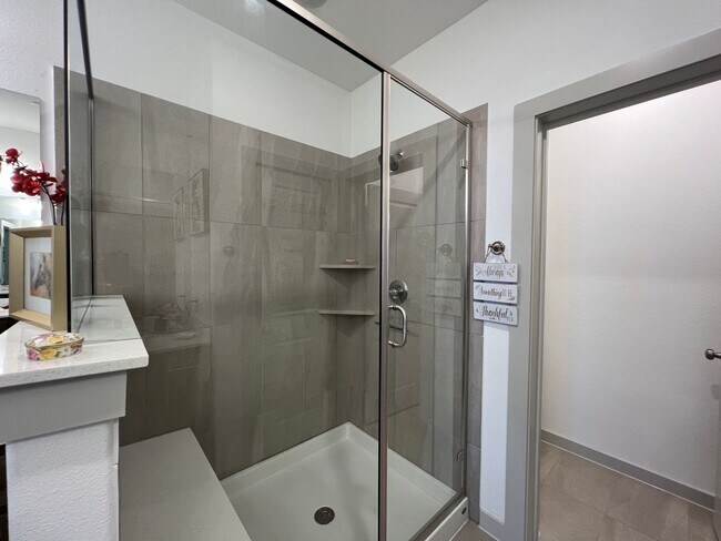 Building Photo - North Richland Hills Texas Townhome For Rent