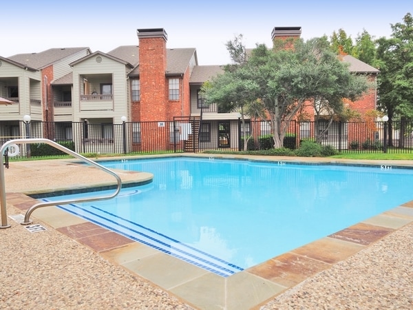 Primary Photo - Villa Del Mar Apartments