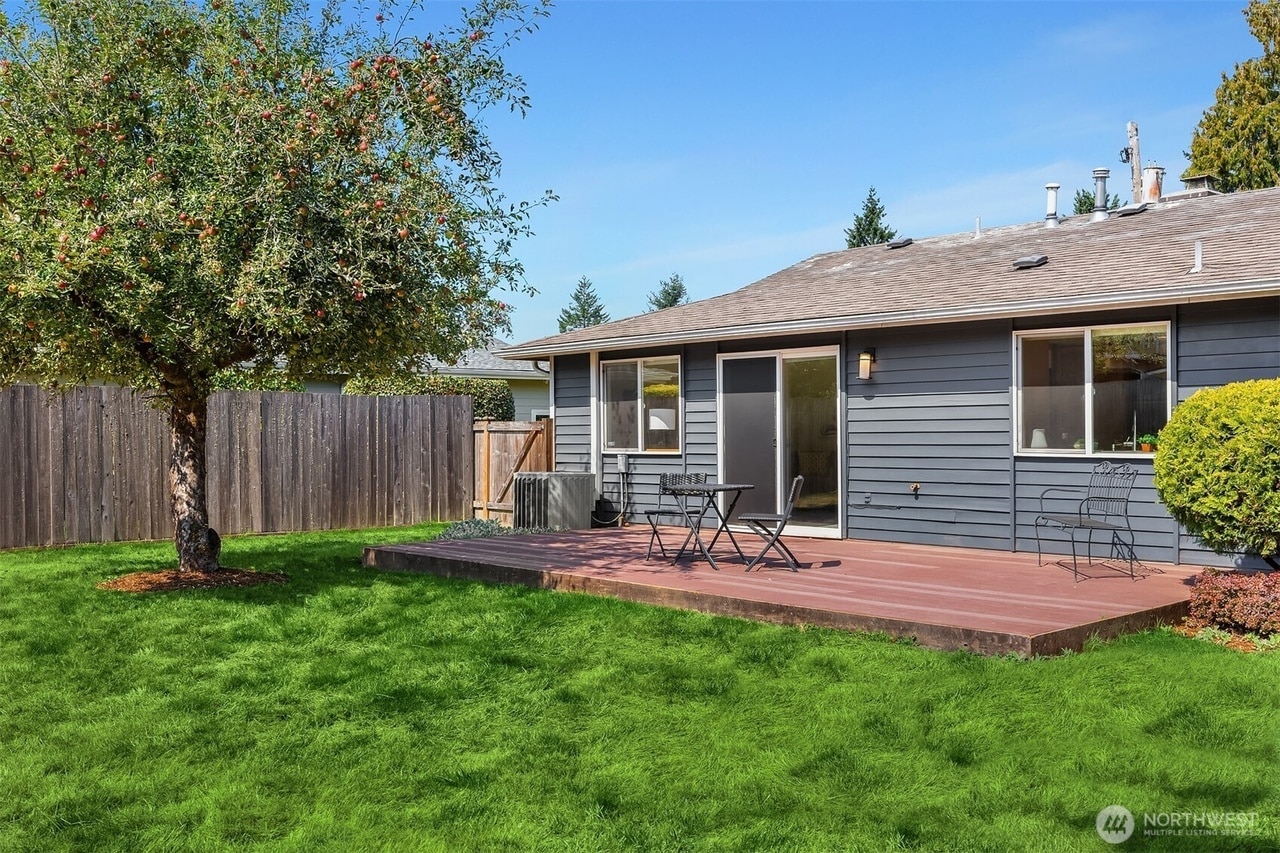 Building Photo - 11443 SE 87th St