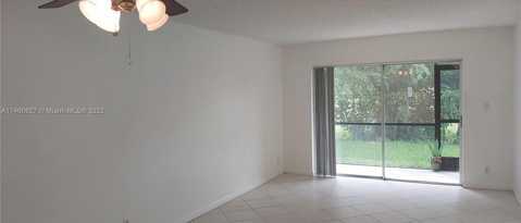 Building Photo - 8060 Fairview Dr