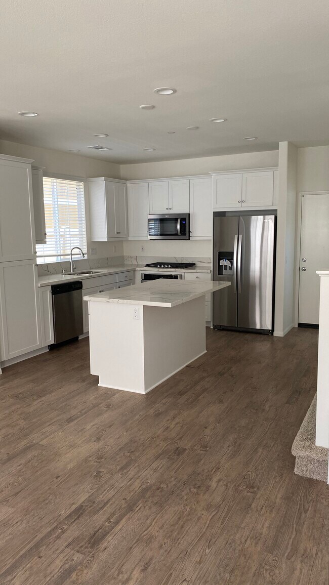 Building Photo - 201 Bay Laurel Ct