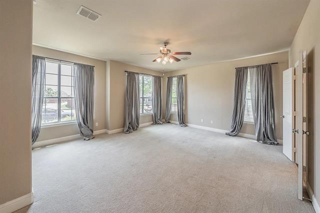Building Photo - 1605 Buckhorn Dr
