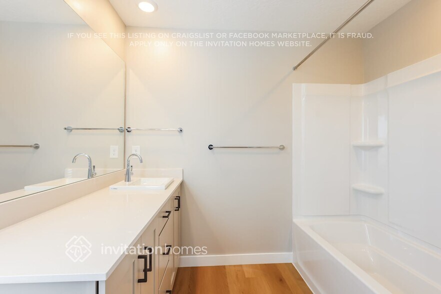 Building Photo - 6064 Lower Brk Ln