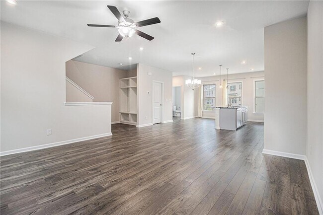 Building Photo - 3497 Hidden Valley Cir