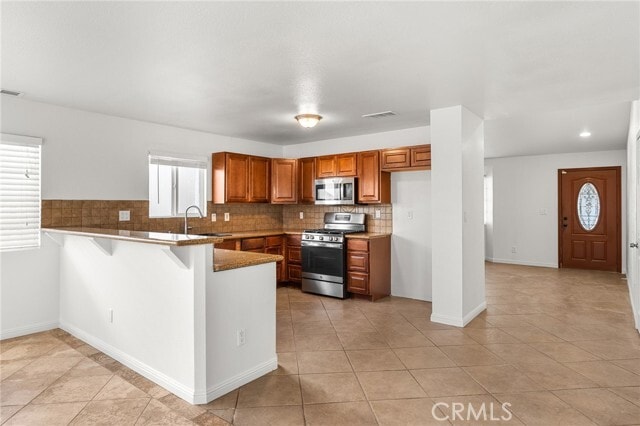 Building Photo - 6227 Cross River Dr