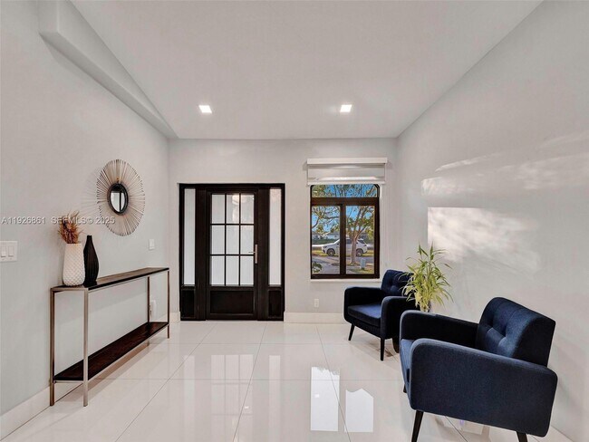 Building Photo - 19901 NW 77th Ct