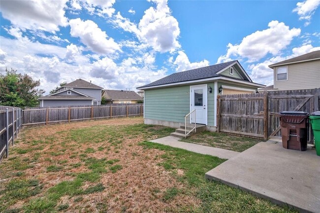 Building Photo - 2721 Crimson Sky Ct
