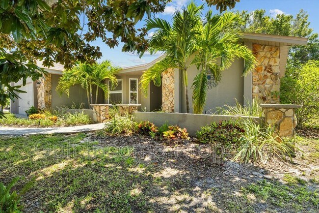 Building Photo - 8307 12th Ave Dr NW