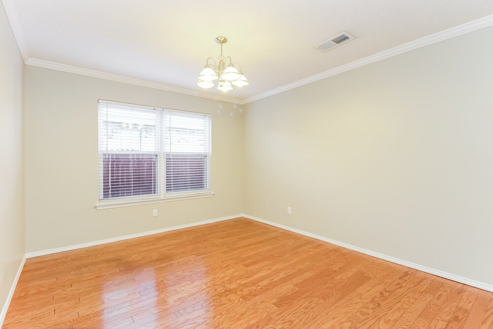Building Photo - 2729 Forest Creek Dr