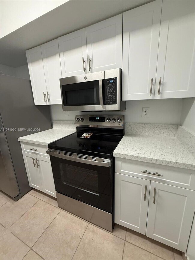 Building Photo - 11701 SW 2nd St