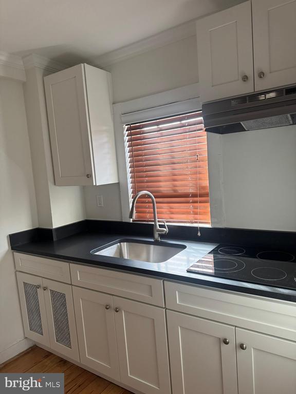 Building Photo - 10 Wirt St NW