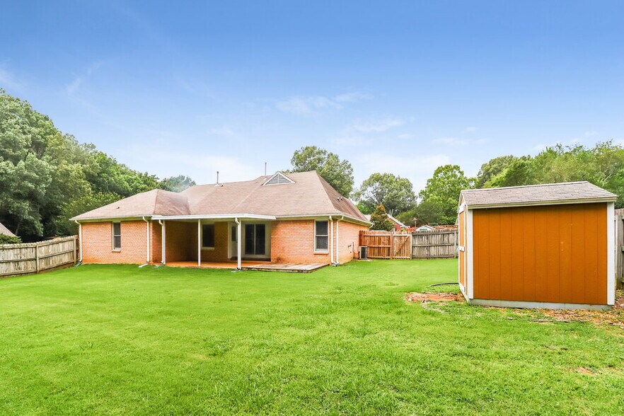 Building Photo - 11059 Bonnie Creek Cove