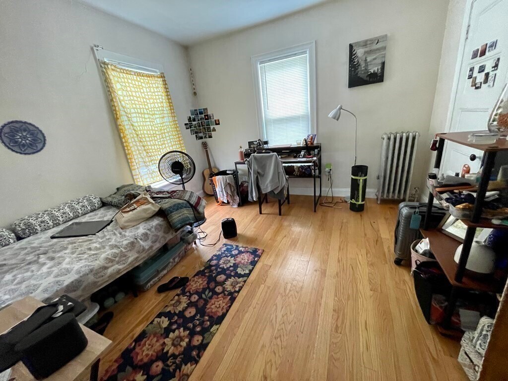 *Pictures are representative samples of the advertised unit. In some cases, the actual units you tou - 20 Coolidge Rd