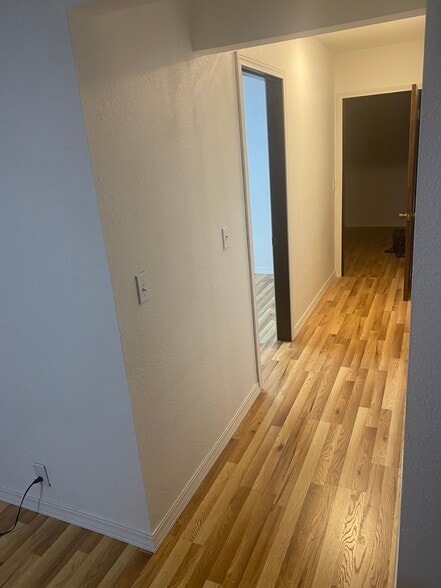 Building Photo - 722 3rd Ave N