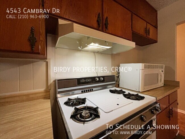Building Photo - 4543 Cambray Dr