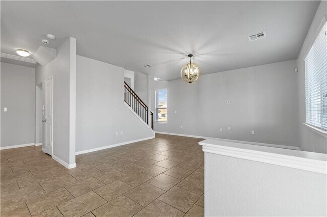 Building Photo - 170 Kingfisher Ln