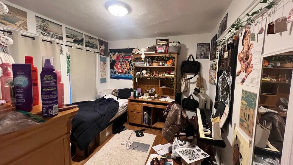 Building Photo - 24 Chetwynd Rd