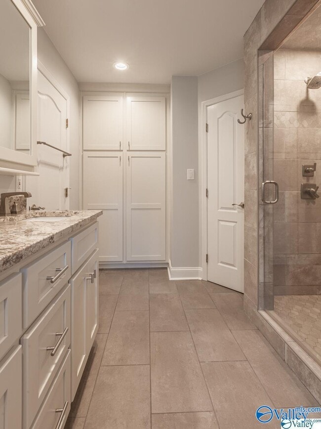 Building Photo - 103 Brownstone Dr