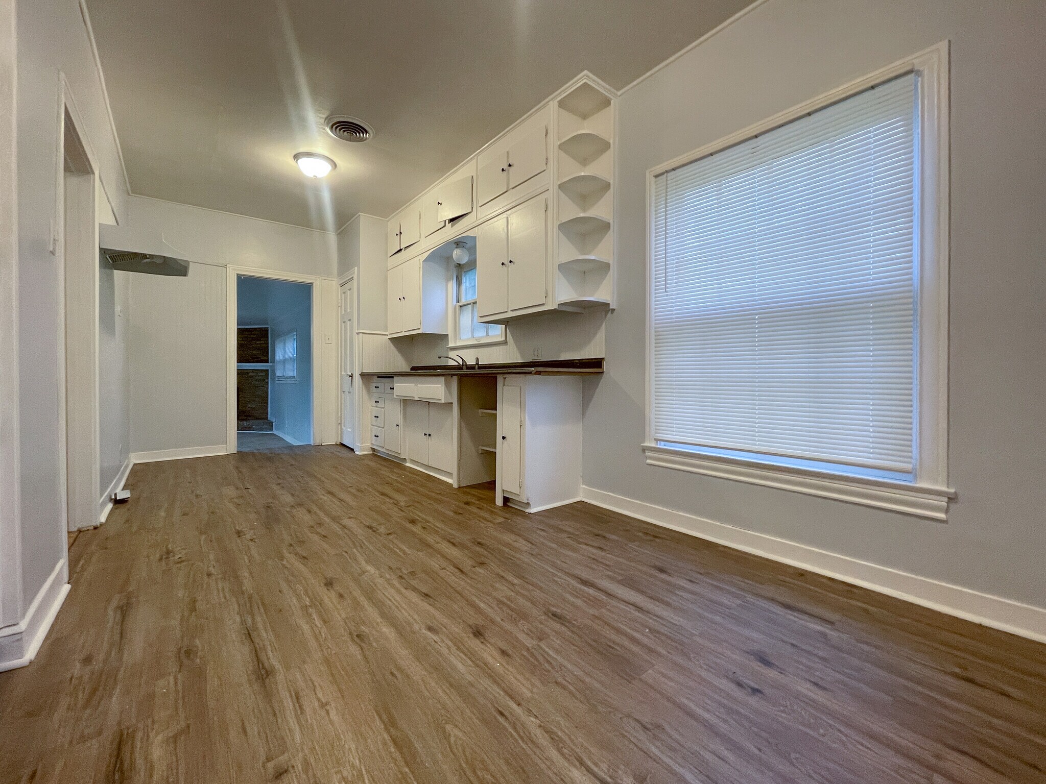 Building Photo - 616 N 35th St