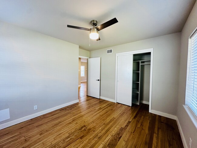 Building Photo - 441 Jolee St