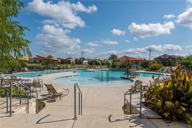 Building Photo - 1161 La Conterra Blvd