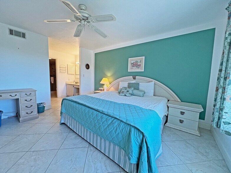 Building Photo - 15191 Cedarwood Ln