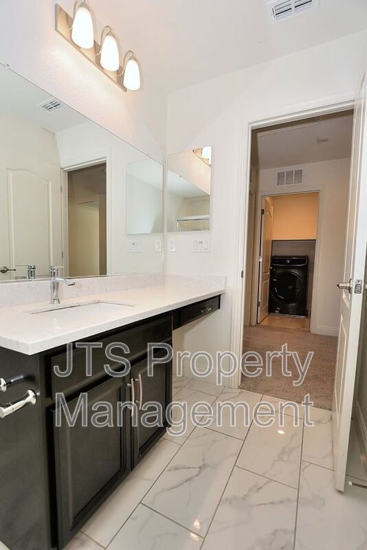 Building Photo - 4268 Emerald Gate Ln