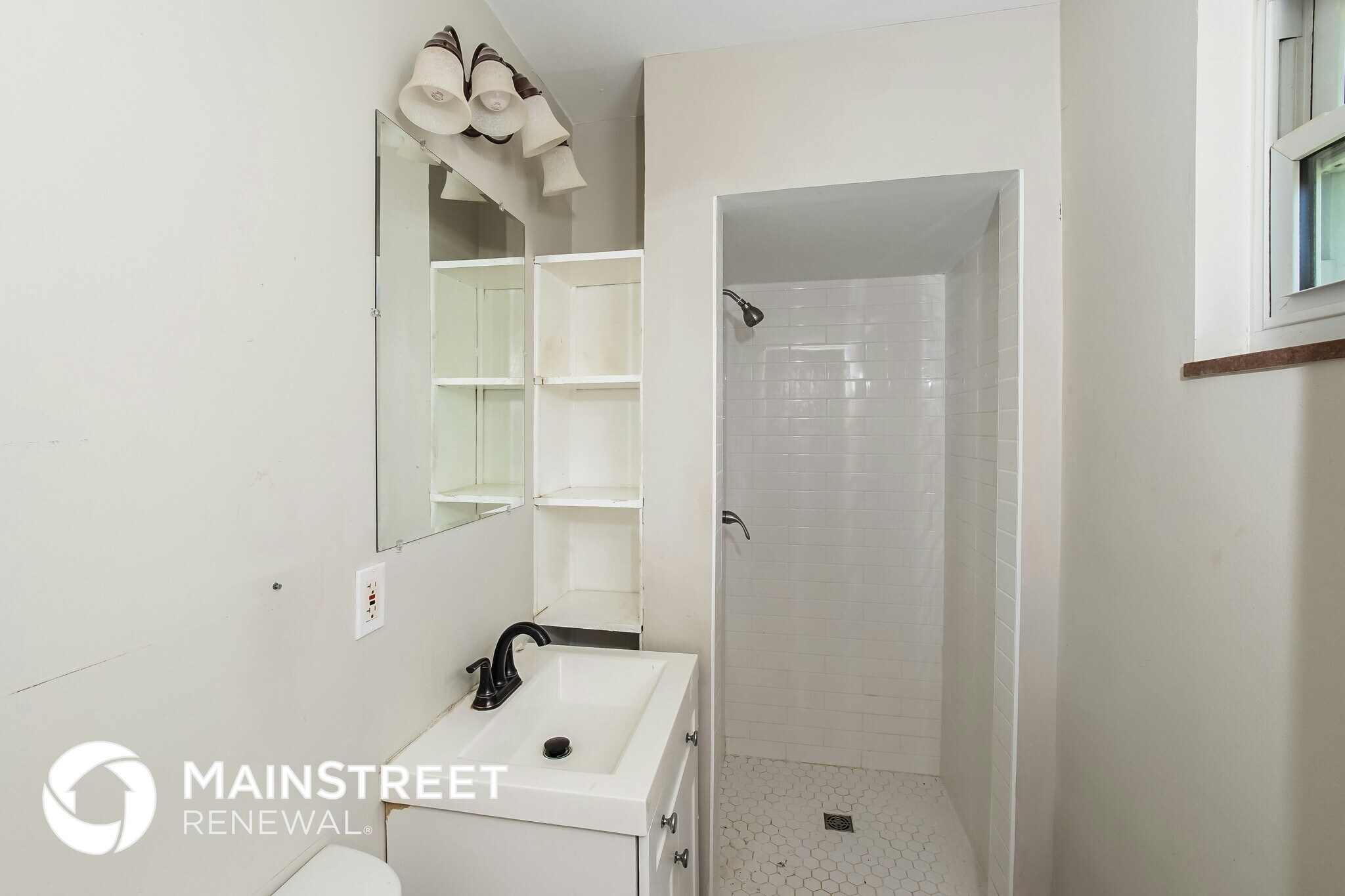 Building Photo - 6113 Clayberry Dr