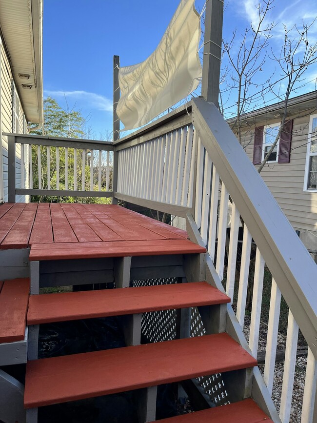 Building Photo - 33 Joyner Ave