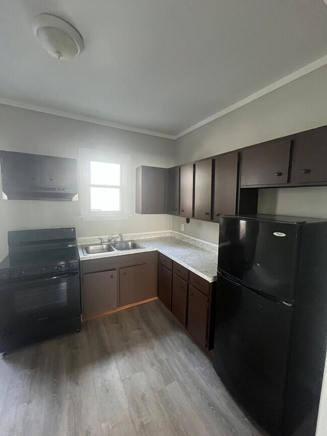 Building Photo - 8 Morgan St