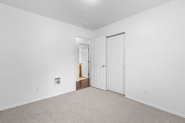 Building Photo - 6648 W Legacy Dr