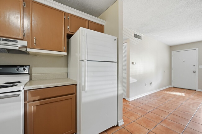 Building Photo - 201 E College Blvd