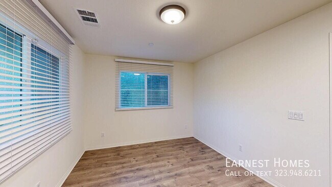 Building Photo - 14834 Nordhoff St