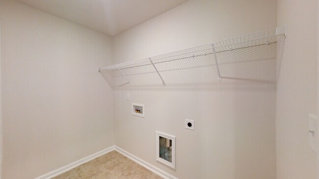 Building Photo - 103 Silver Fir Ln