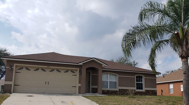 Building Photo - 5141 Pine Needle Dr