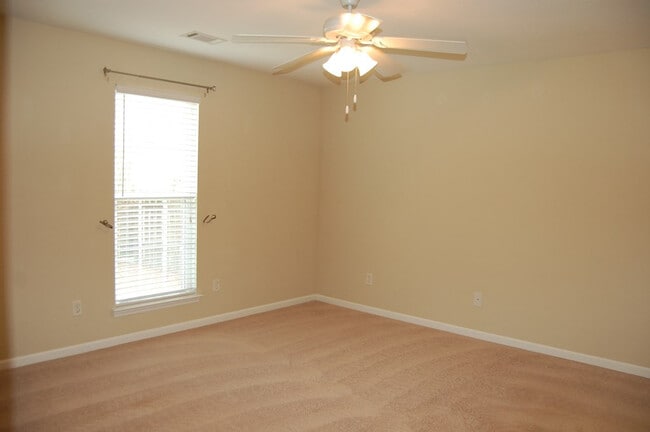 Building Photo - 3038 Gobbler Ct